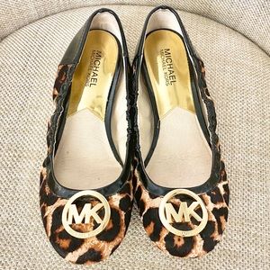 🎀 Michael Kors Shoes 🎀